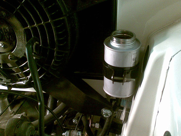 brake-fluid-reservoir-3