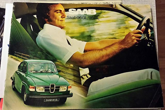 For sale – Saab promotional postcards and photos